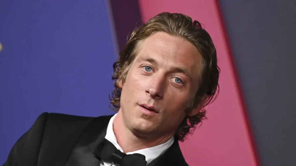 Jeremy Allen White at the 2024 Emmy Awards. (Gilbert Flores/Variety via Getty Images)