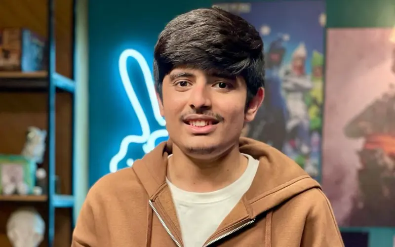Who is Total Gaming (Ajju Bhai)? Age, Face, Photo, ID, Subscribers & Face Reveal 1 Who is Total Gaming Ajju Bhai Age Face Photo ID Subscribers Face Reveal